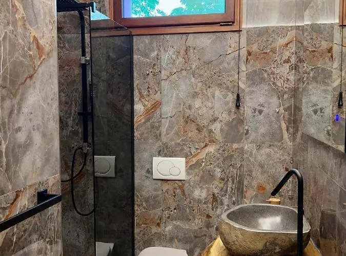 Corte Dei Pini * Modena